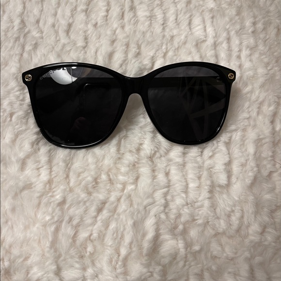 Gucci GG0024S 001 Black Sunglasses - Picture 4 of 11